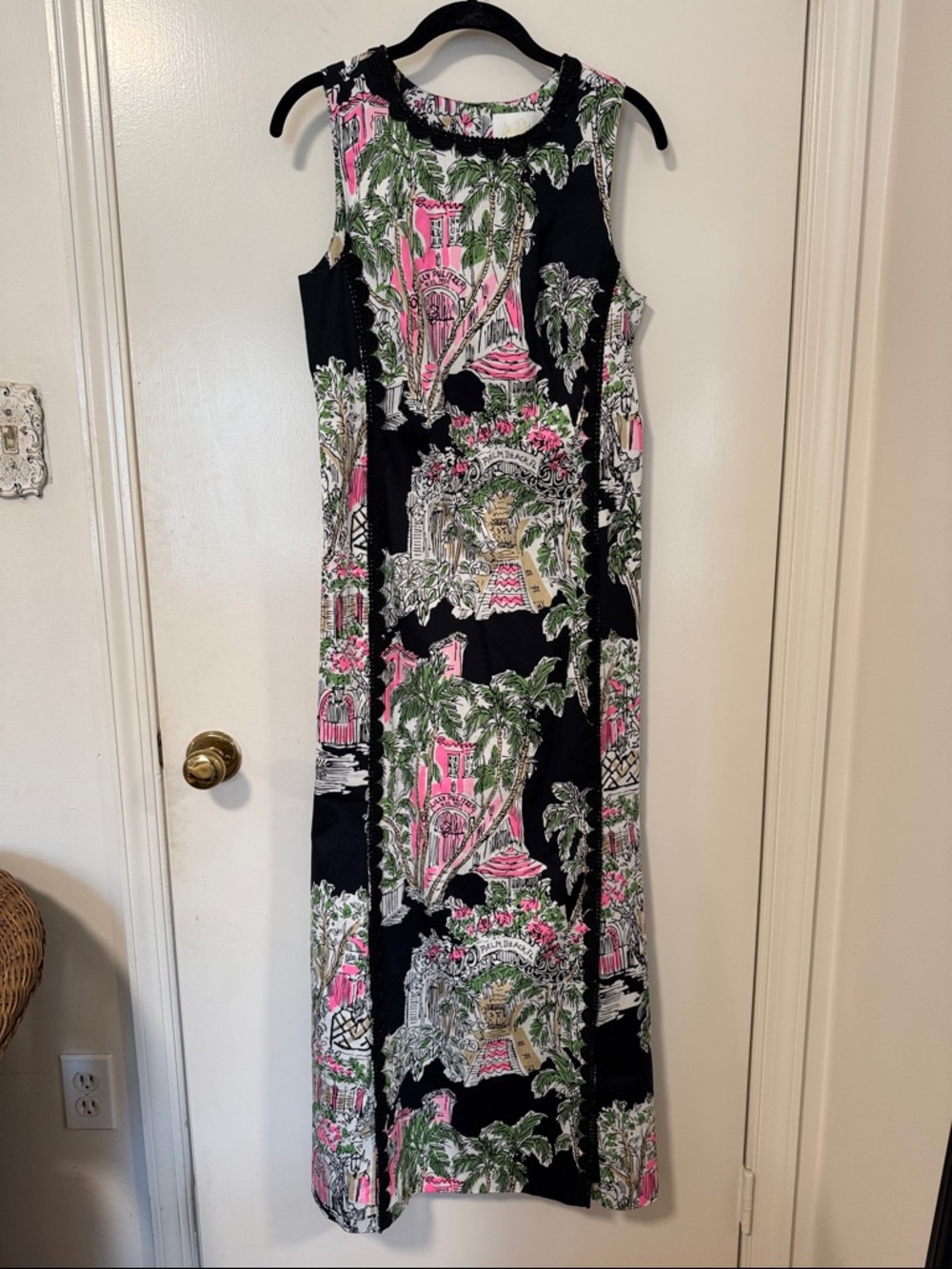 Lilly Pulitzer Darlene Stretch Maxi Dress Black with Pink & Green Tropical Print